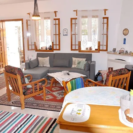 Evoteli Group 2+1 Yali Evi Apartmán